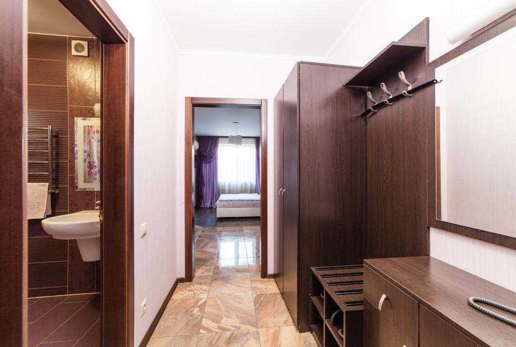Home Comfort Livoberezhna Iec Kiev Exteriér fotografie